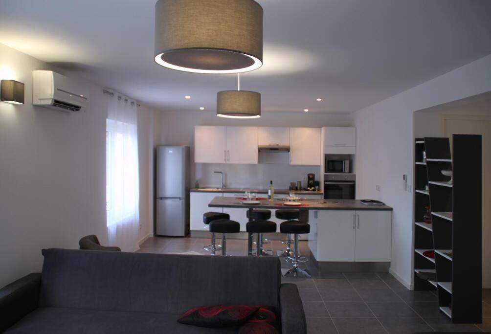 Appart Dans Maison 2 Km De La Plage Villeneuve-Loubet Kültér fotó