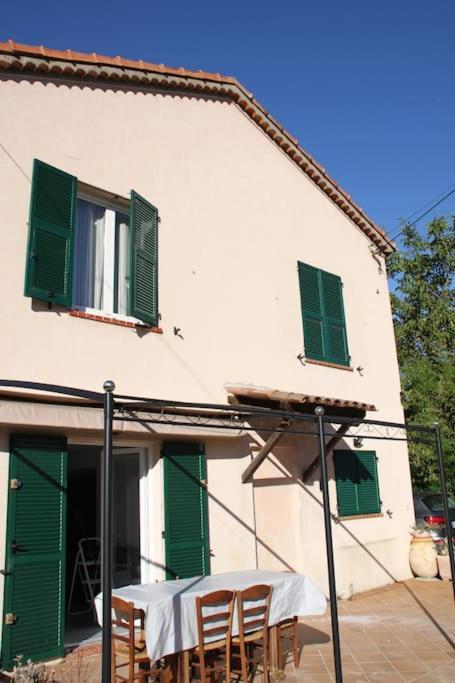 Appart Dans Maison 2 Km De La Plage Villeneuve-Loubet Kültér fotó